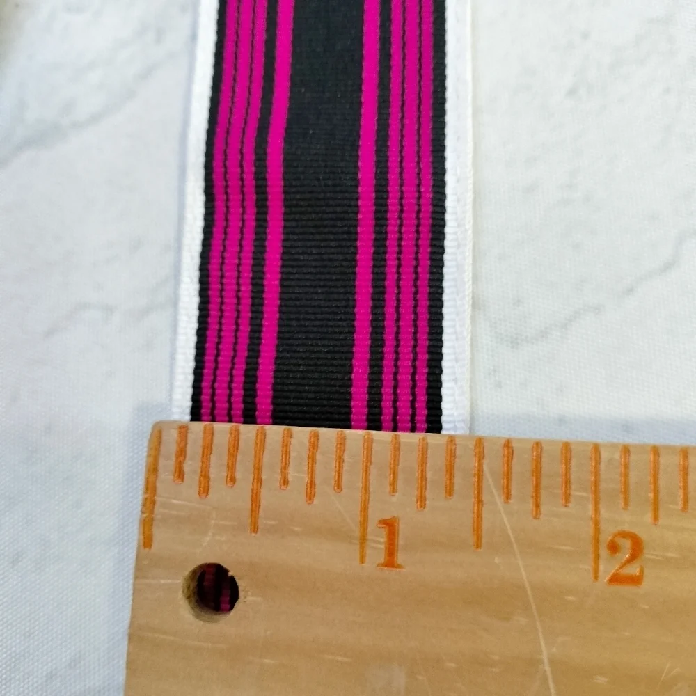 Nick Golf Black and Pink Striped Women's Belt Sz M/L D Ring Closure Preppy Work